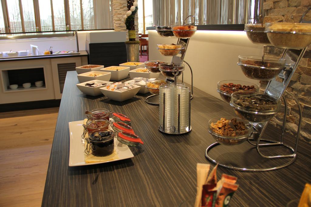 Hotel Burgenland 아이젠슈타트 외부 사진