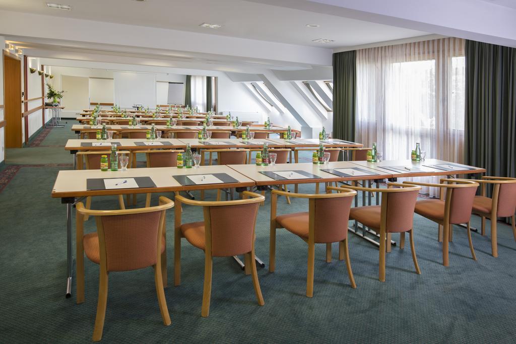 Hotel Burgenland 아이젠슈타트 외부 사진