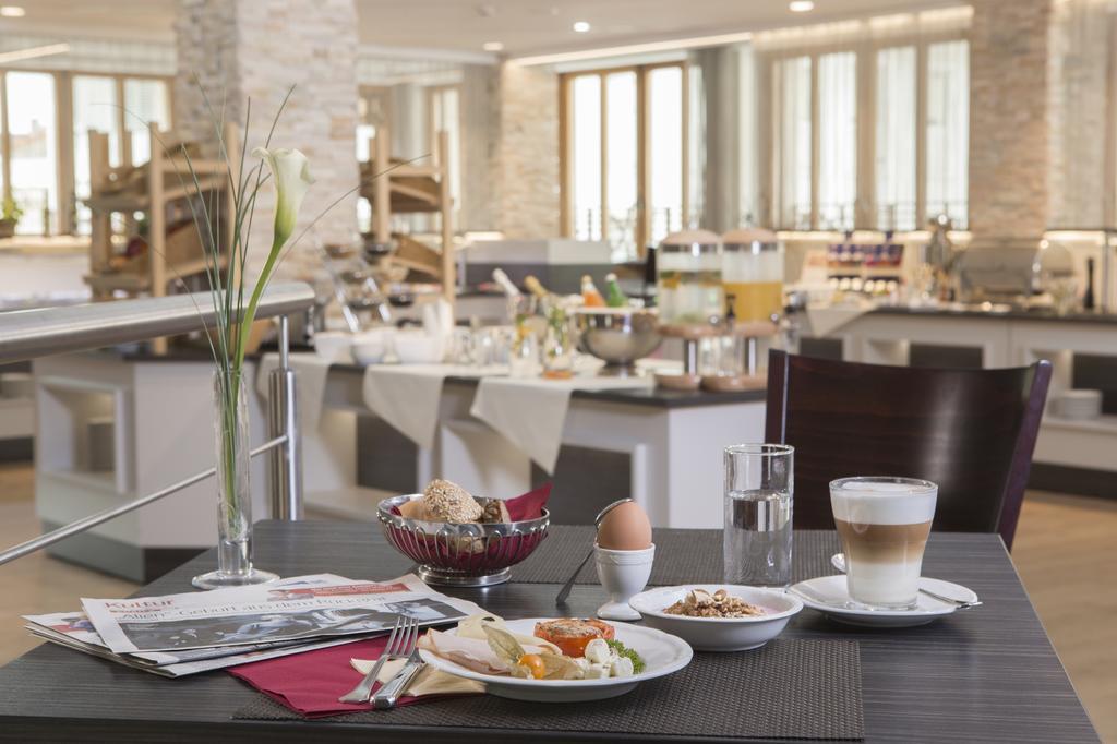 Hotel Burgenland 아이젠슈타트 외부 사진