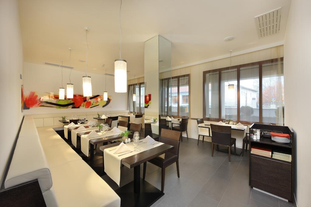 Hotel Burgenland 아이젠슈타트 외부 사진