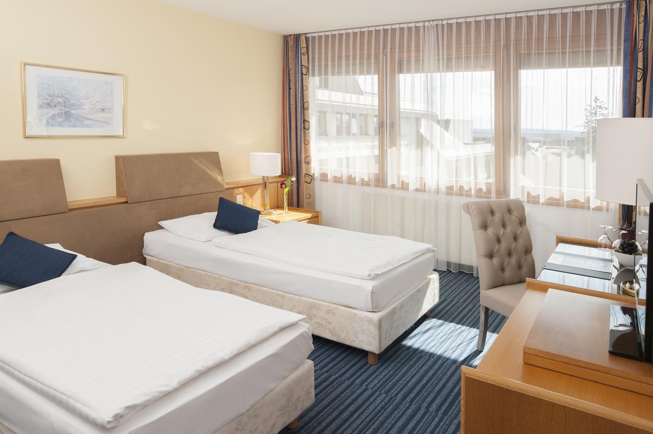 Hotel Burgenland 아이젠슈타트 외부 사진