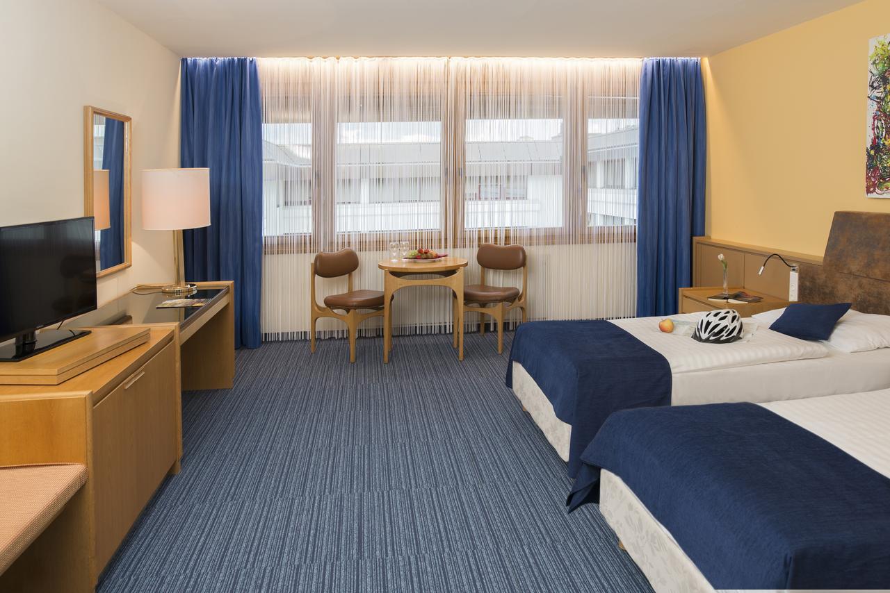 Hotel Burgenland 아이젠슈타트 외부 사진